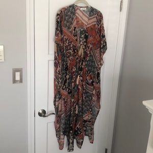 NWOT Grace and Lace Flora Garden Duster